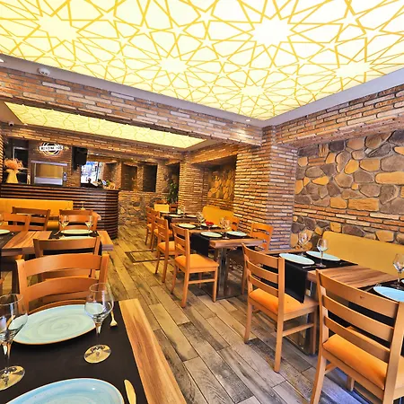 ذا سن رايز فندق