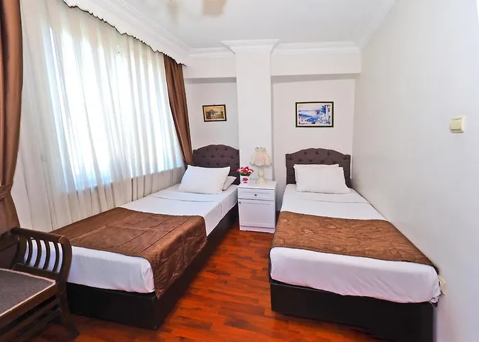 The Sunrise Отель 3*