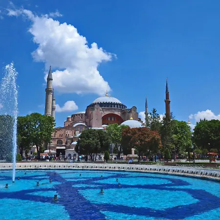 The Sunrise Hotel 3*