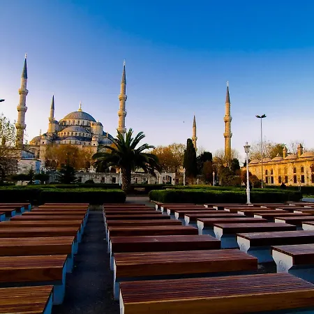 The Sunrise 3* Istanbul