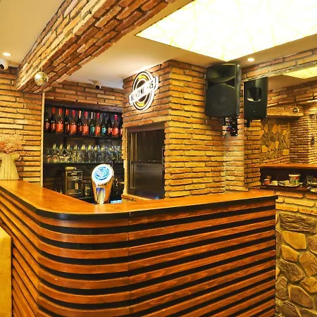 The Sunrise Hotel 3*