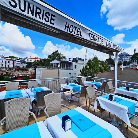 Hotel The Sunrise 3*